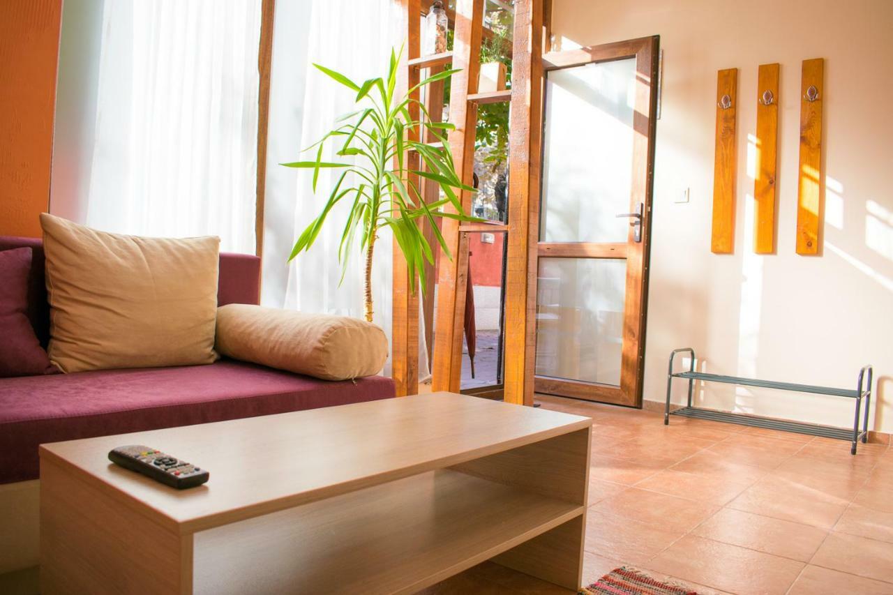 4 Seasons Apartments, A1 Plovdiv Bagian luar foto