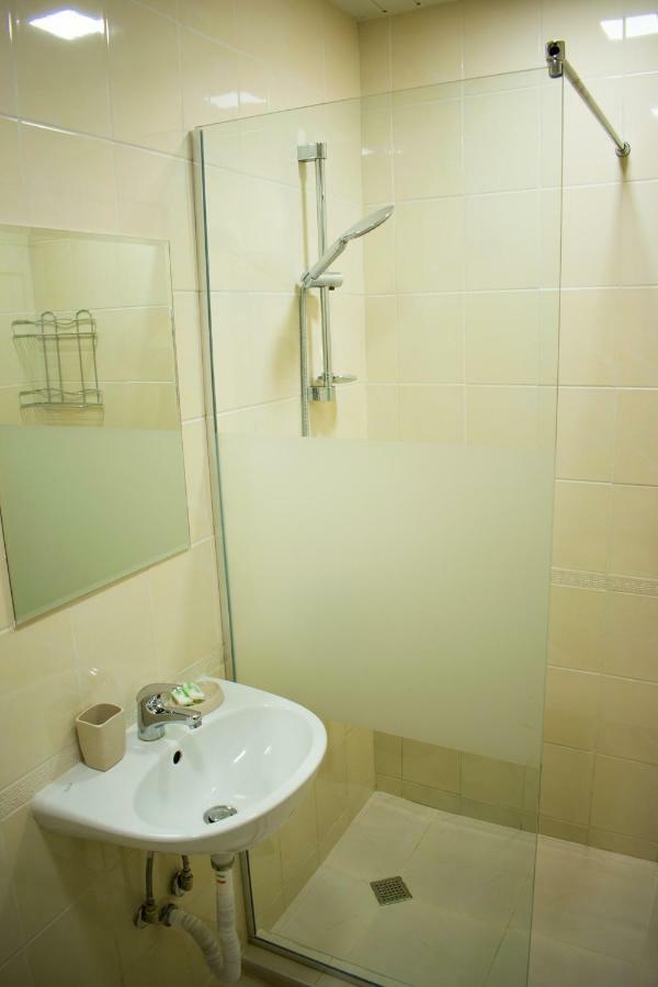 4 Seasons Apartments, A1 Plovdiv Bagian luar foto