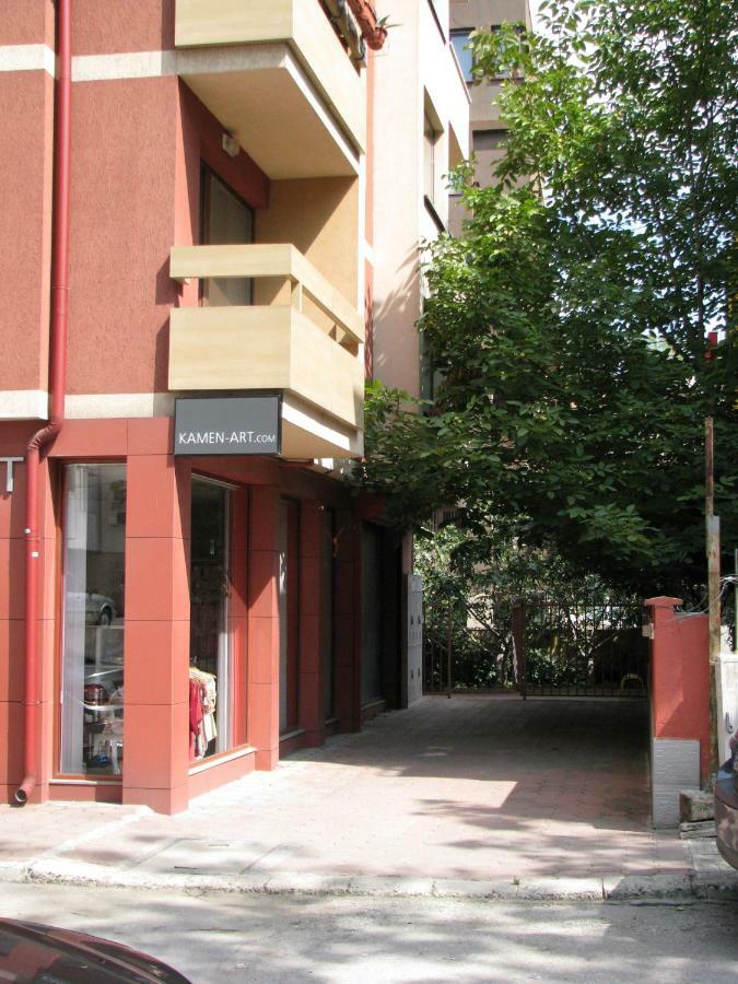 4 Seasons Apartments, A1 Plovdiv Bagian luar foto